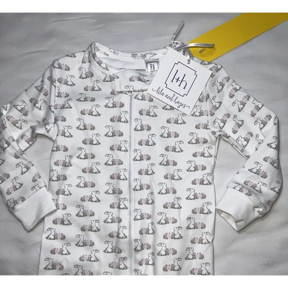 Lila And Hayes Parker 1-Piece Baby Size 9-12 Mo White Bunny Easter Pajamas NWT